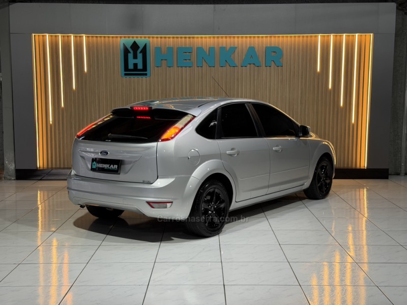 FOCUS 1.6 GLX 16V FLEX 4P MANUAL - 2012 - CAMPO BOM