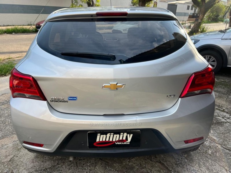 ONIX 1.4 MPFI LTZ 8V FLEX 4P AUTOMÁTICO - 2018 - PORTO ALEGRE