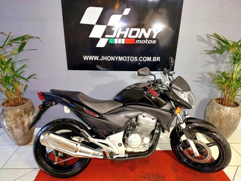 cb 300r  2011 caxias do sul