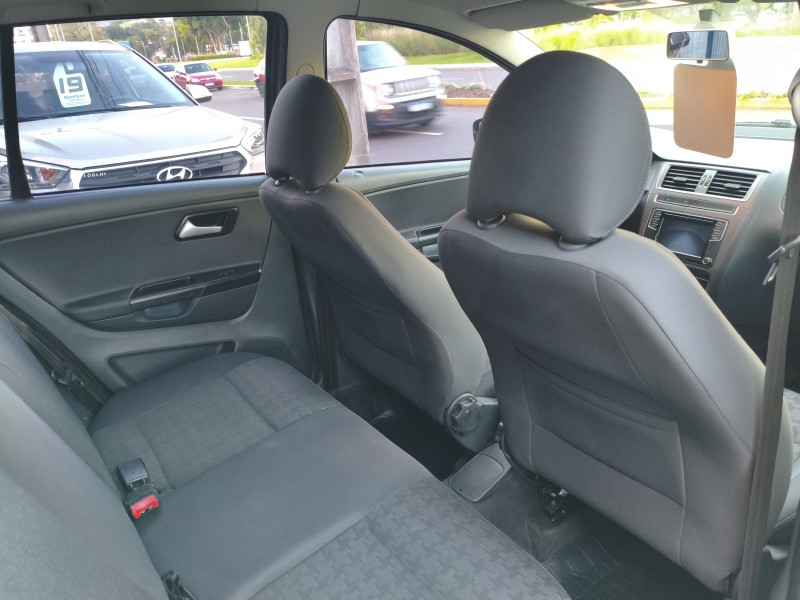FOX 1.6 MSI COMFORTLINE 8V FLEX 4P MANUAL - 2017 - BOM PRINCíPIO