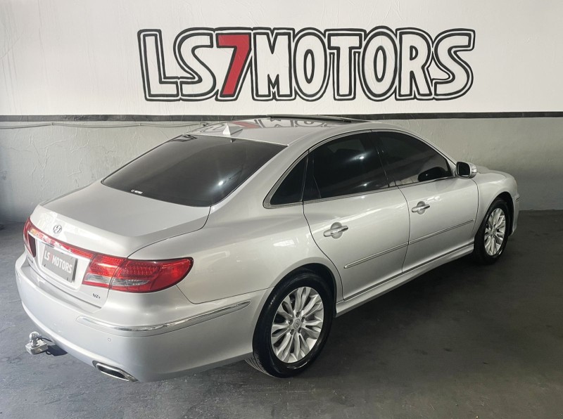 AZERA 3.3 MPFI GLS SEDAN V6 24V GASOLINA 4P AUTOMÁTICO - 2011 - CAXIAS DO SUL