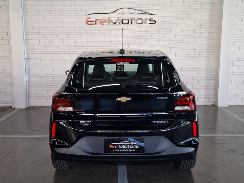 ONIX 1.0 PREMIER II 12V TURBO FLEX 4P AUTOMÁTICO - 2025 - ERECHIM