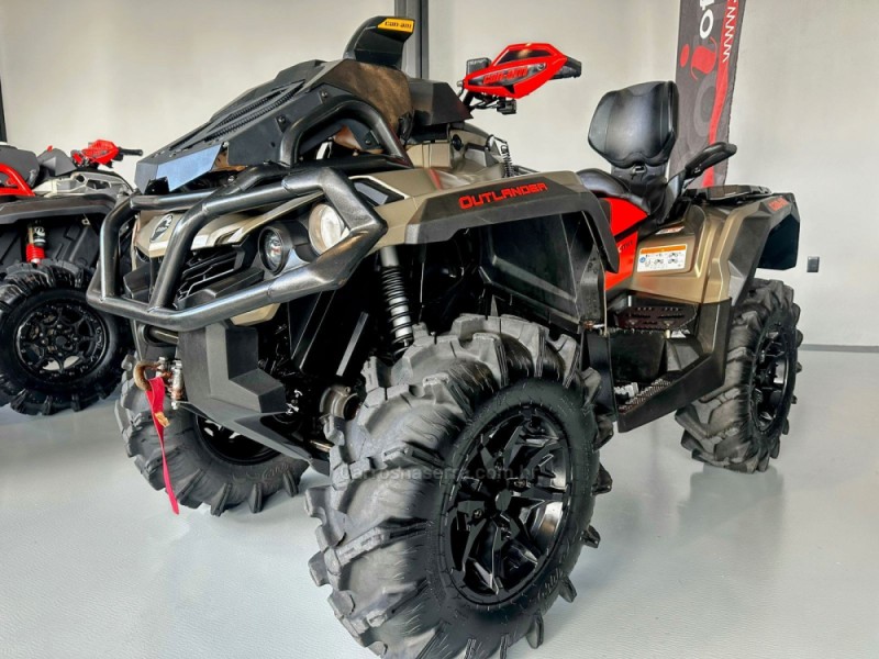 outlander 1000x mr 2022 tres coroas