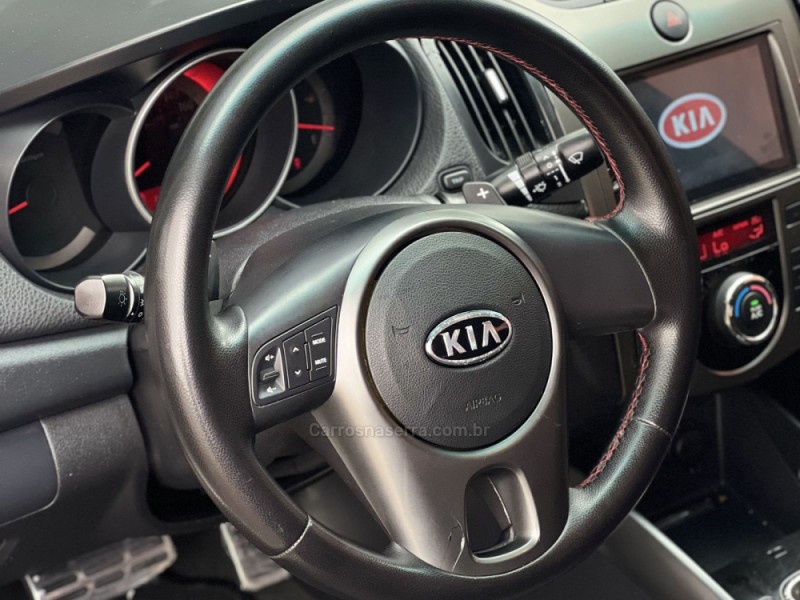 CERATO 1.6 EX3 SEDAN 16V GASOLINA 4P AUTOMÁTICO - 2013 - ESTâNCIA VELHA