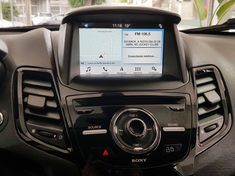 FIESTA 1.6 TITANIUM SEDAN 16V FLEX 4P AUTOMÁTICO - 2017 - CAXIAS DO SUL