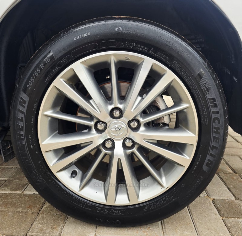 COROLLA 2.0 XEI 16V FLEX 4P AUTOMÁTICO - 2016 - LAJEADO