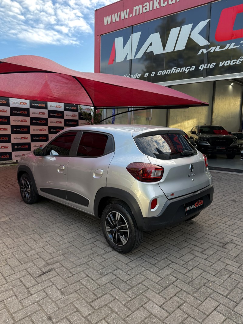 KWID 1.0 12V SCE FLEX INTENSE MANUAL - 2023 - ESTâNCIA VELHA