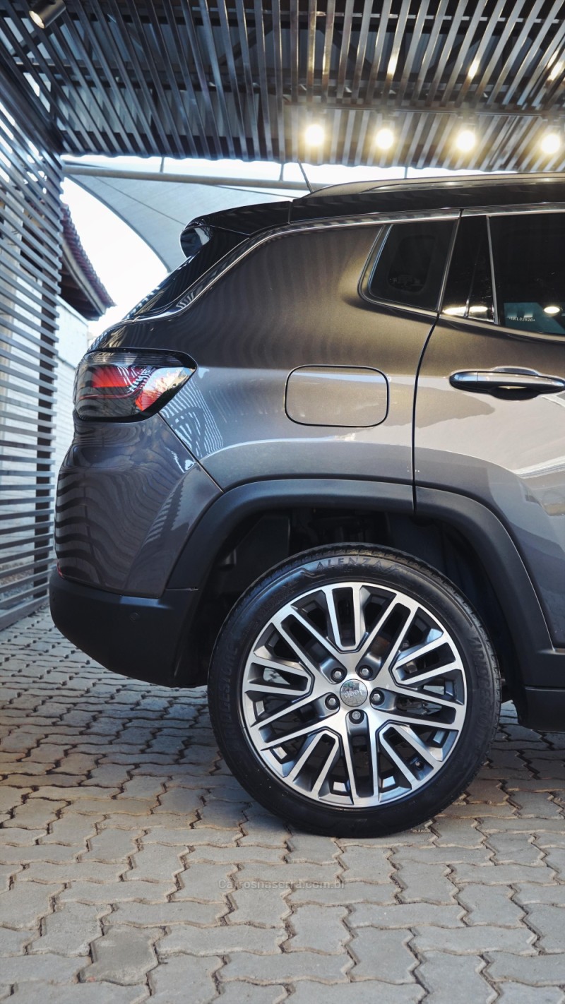 COMPASS 2.0 LIMITED TD350 TURBO DIESEL 4X4 4P AUTOMÁTICO - 2022 - LAJEADO