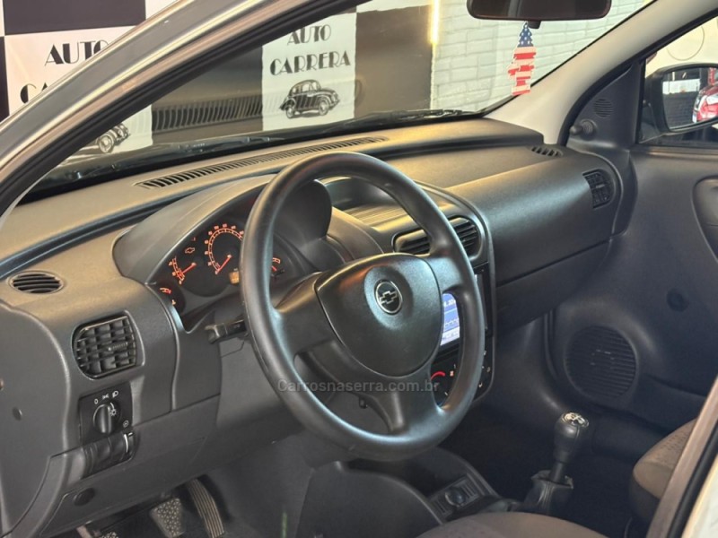 CORSA 1.4 MPFI MAXX SEDAN 8V FLEX 4P MANUAL - 2009 - NOVO HAMBURGO