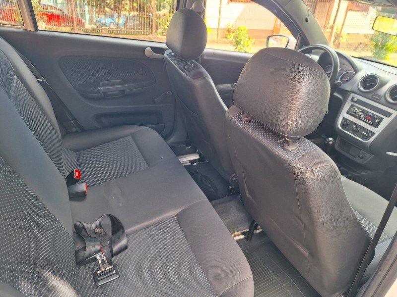 GOL 1.0 MI 8V FLEX 4P MANUAL G.VI - 2015 - CAXIAS DO SUL