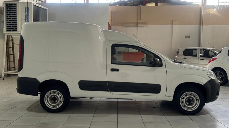 FIORINO 1.4 HARD WORKING FURGÃO EVO 8V FLEX 2P MANUAL - 2021 - ESTâNCIA VELHA