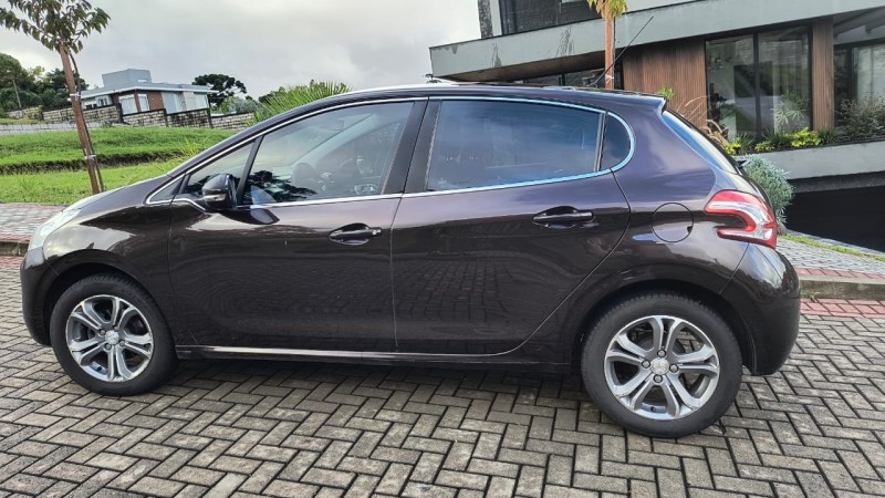 208 1.6 GRIFFE 16V FLEX 4P MANUAL - 2014 - CAXIAS DO SUL