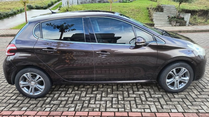 208 1.6 GRIFFE 16V FLEX 4P MANUAL - 2014 - CAXIAS DO SUL