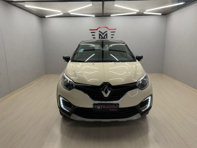 CAPTUR 1.6 16V FLEX INTENSE AUTOMÁTICO - 2018 - CAXIAS DO SUL