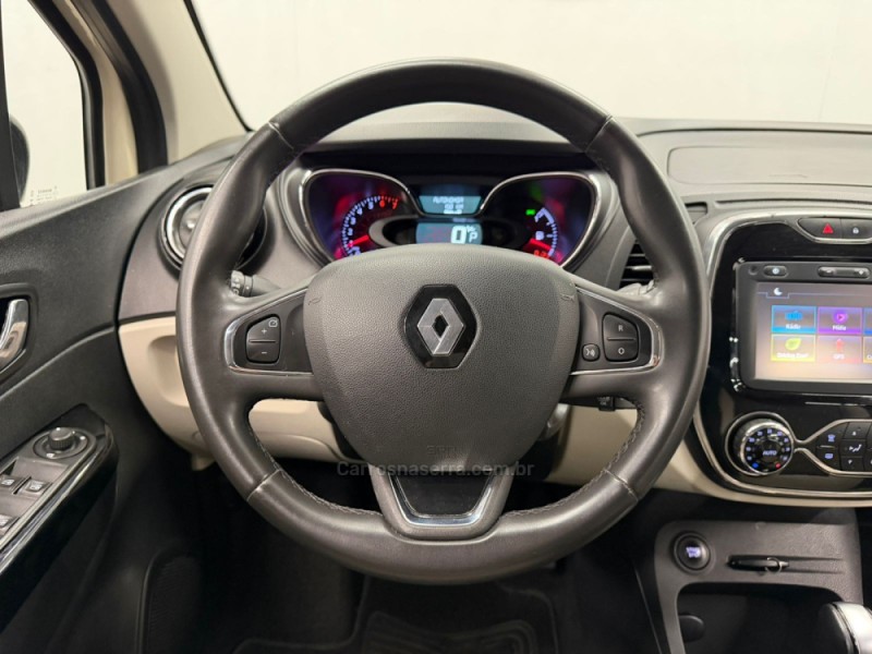 CAPTUR 1.6 16V FLEX INTENSE AUTOMÁTICO - 2018 - CAXIAS DO SUL