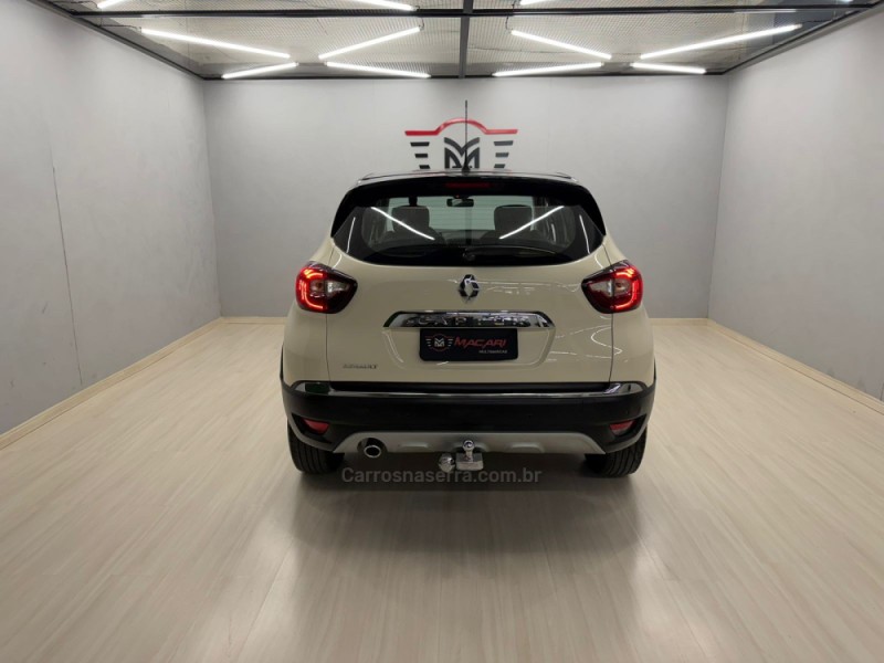 CAPTUR 1.6 16V FLEX INTENSE AUTOMÁTICO - 2018 - CAXIAS DO SUL
