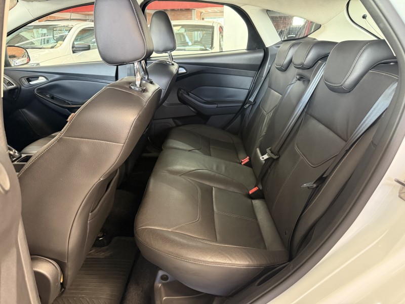 FOCUS 2.0 TITANIUM HATCH 16V FLEX 4P AUTOMÁTICO - 2018 - FARROUPILHA