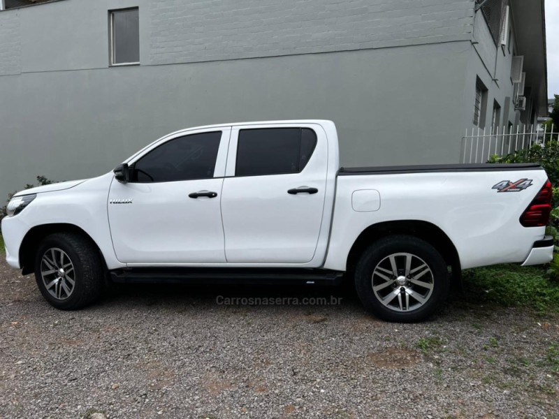 HILUX 2.8 4X4 CD 8V DIESEL 4P MANUAL - 2019 - GARIBALDI