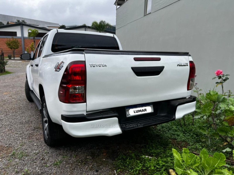 HILUX 2.8 4X4 CD 8V DIESEL 4P MANUAL - 2019 - GARIBALDI
