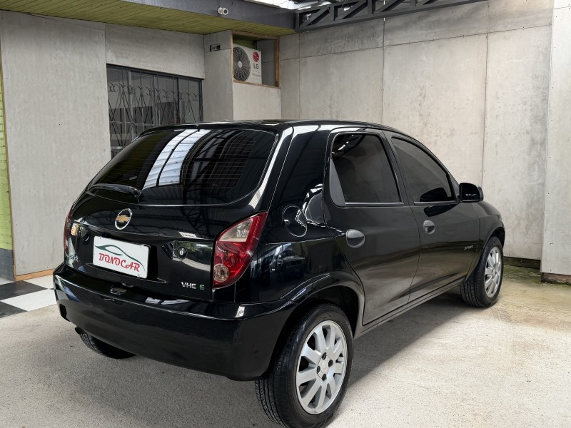 CELTA 1.0 MPFI VHCE SPIRIT 8V FLEX 4P MANUAL - 2011 - CAXIAS DO SUL