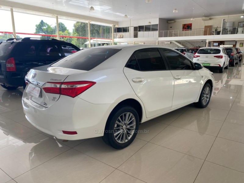 COROLLA 2.0 XEI 16V FLEX 4P AUTOMÁTICO - 2016 - LAJEADO