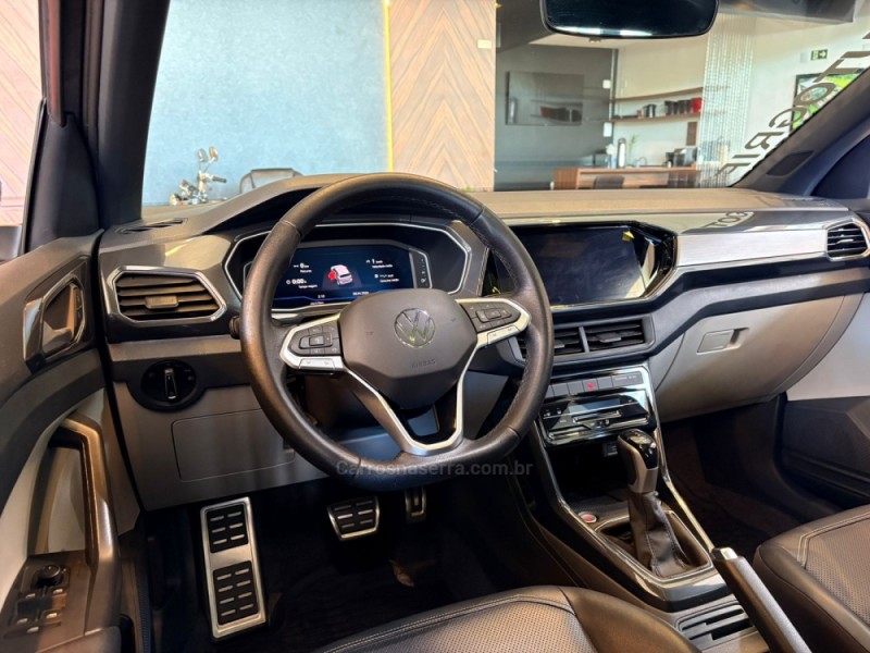 T-CROSS 1.4 HIGHLINE TSI 16V FLEX 4P AUTOMÁTICO - 2023 - CAMPO BOM