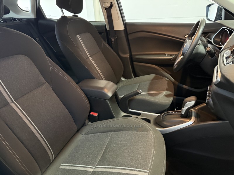 TRACKER 1.0 12V LT TURBO FLEX 4P AUTOMÁTICO - 2023 - GARIBALDI