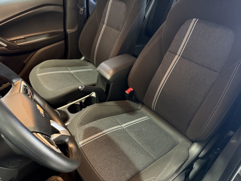 TRACKER 1.0 12V LT TURBO FLEX 4P AUTOMÁTICO - 2023 - GARIBALDI