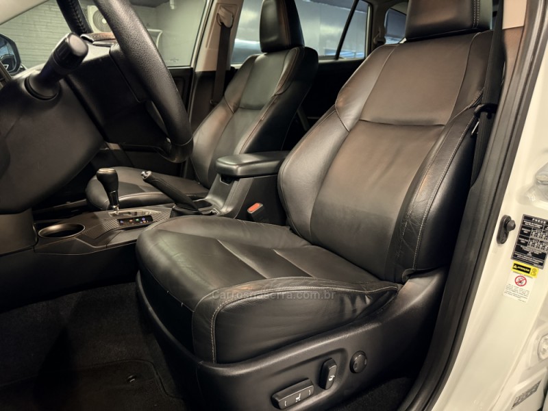 RAV4 2.0 4X2 16V GASOLINA 4P AUTOMÁTICO - 2015 - ESTâNCIA VELHA