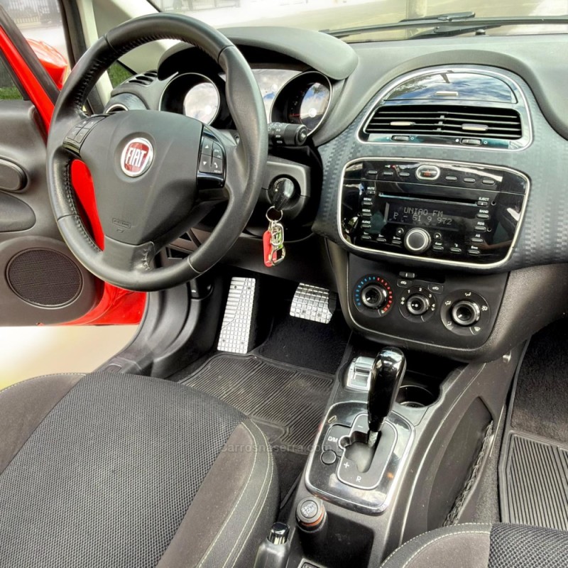 PUNTO 1.8 SPORTING 16V FLEX 4P AUTOMATIZADO - 2015 - NOVO HAMBURGO