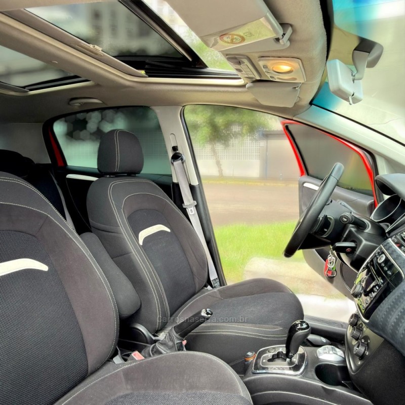 PUNTO 1.8 SPORTING 16V FLEX 4P AUTOMATIZADO - 2015 - NOVO HAMBURGO