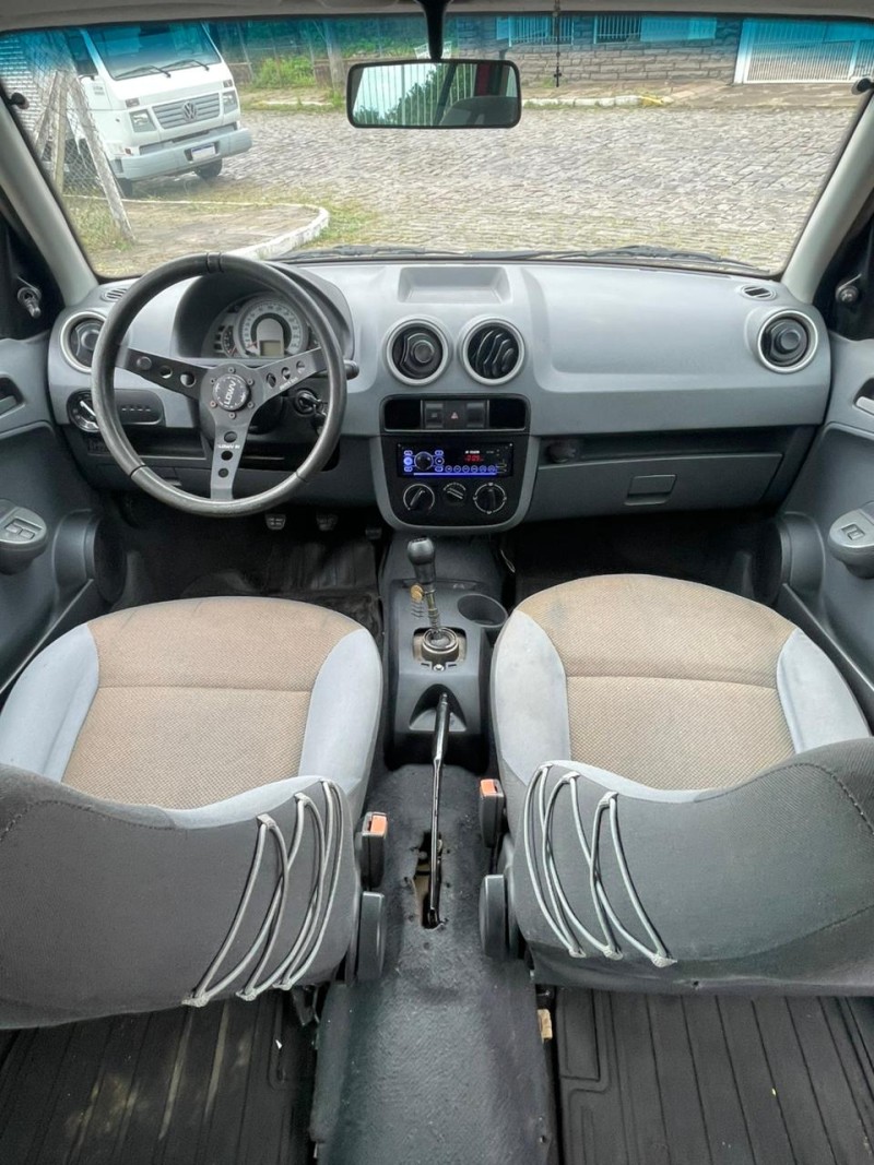 GOL 1.6 MI COPA 8V FLEX 4P MANUAL G.IV - 2006 - FARROUPILHA