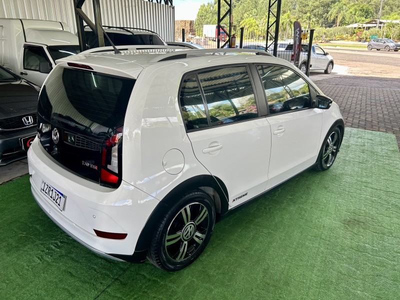 UP 1.0 TSI XTREME UP 12V FLEX 4P MANUAL - 2020 - SãO SEBASTIãO DO CAí