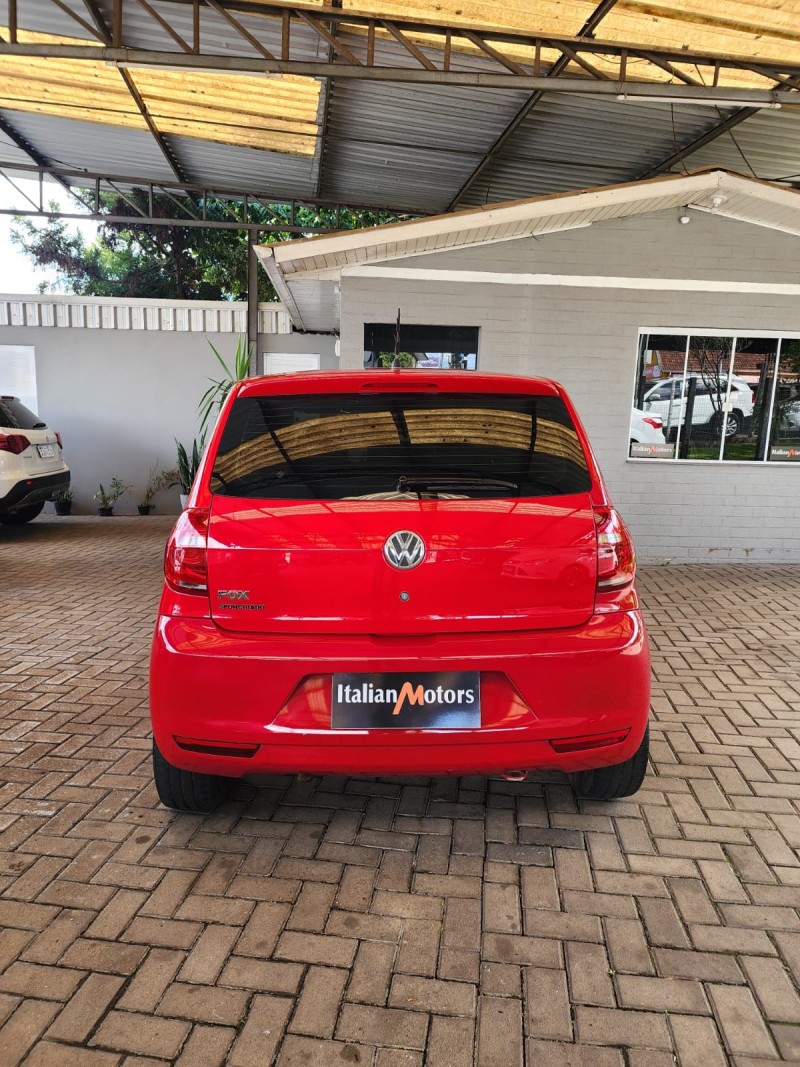 FOX 1.0 MI 8V FLEX 4P MANUAL - 2012 - CAXIAS DO SUL