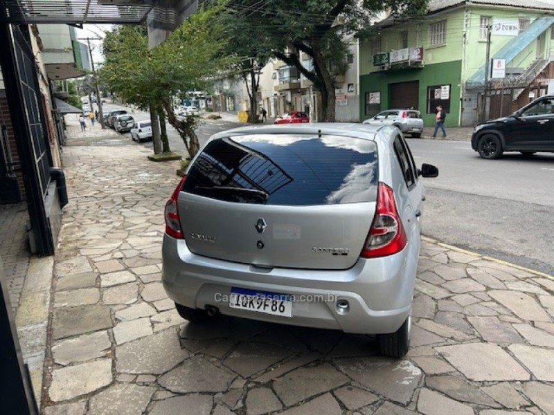 SANDERO 1.6 EXPRESSION 8V FLEX 4P MANUAL - 2010 - CAXIAS DO SUL