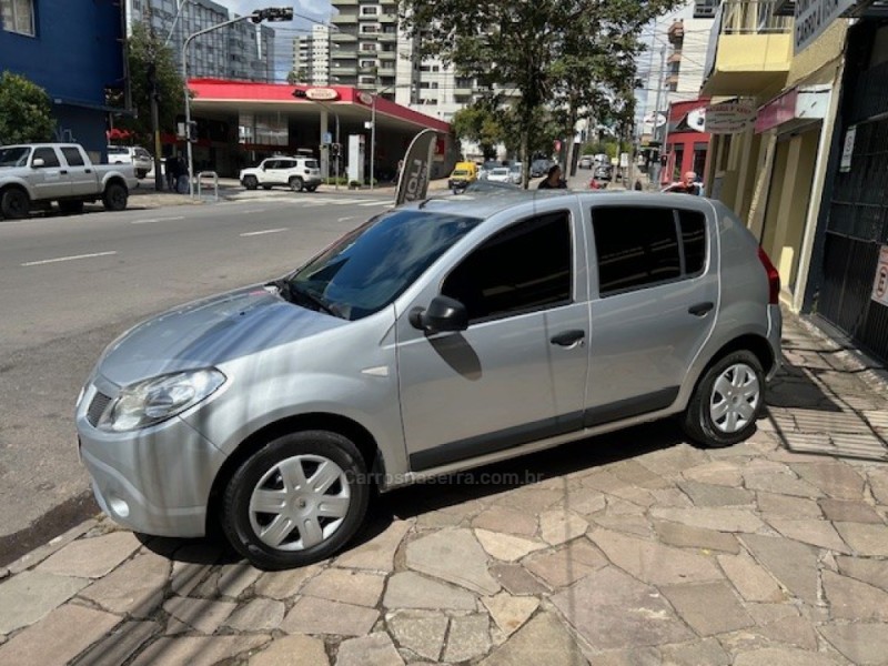 SANDERO 1.6 EXPRESSION 8V FLEX 4P MANUAL - 2010 - CAXIAS DO SUL
