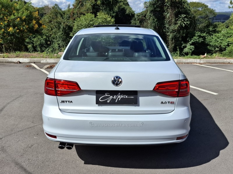 JETTA 2.0 TSI HIGHLINE 211CV GASOLINA 4P DSG - 2017 - BENTO GONçALVES