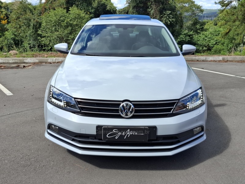 JETTA 2.0 TSI HIGHLINE 211CV GASOLINA 4P DSG - 2017 - BENTO GONçALVES