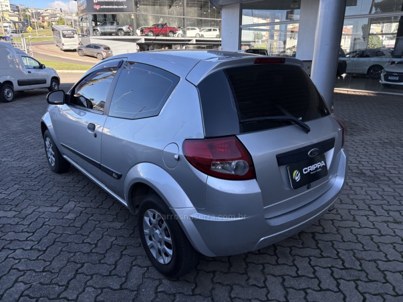 KA 1.0 MPI 8V FLEX 2P MANUAL - 2011 - FARROUPILHA