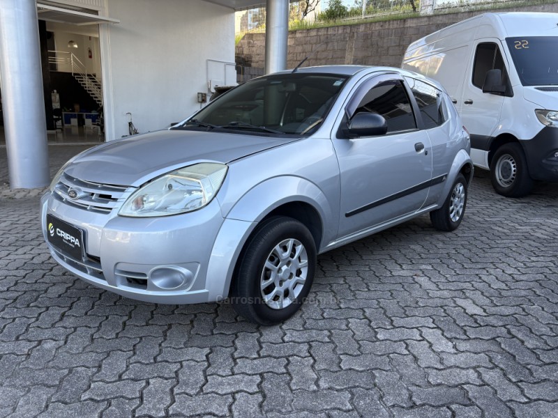 KA 1.0 MPI 8V FLEX 2P MANUAL - 2011 - FARROUPILHA
