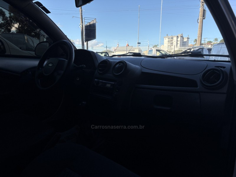 KA 1.0 MPI 8V FLEX 2P MANUAL - 2011 - FARROUPILHA