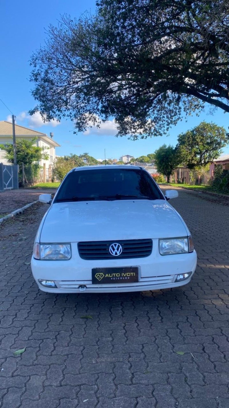 SANTANA 1.8 MI 8V GASOLINA 4P MANUAL - 1999 - IVOTI