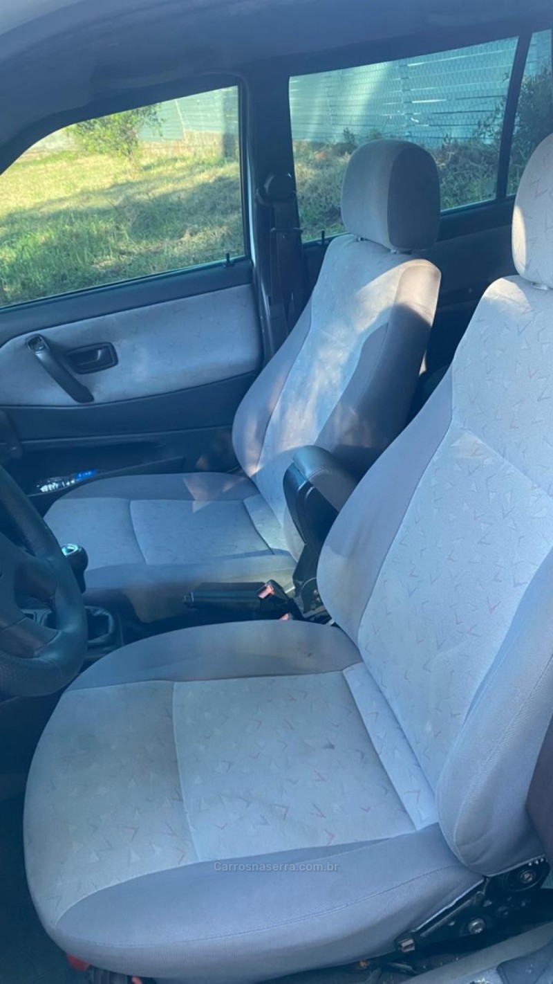 SANTANA 1.8 MI 8V GASOLINA 4P MANUAL - 1999 - IVOTI