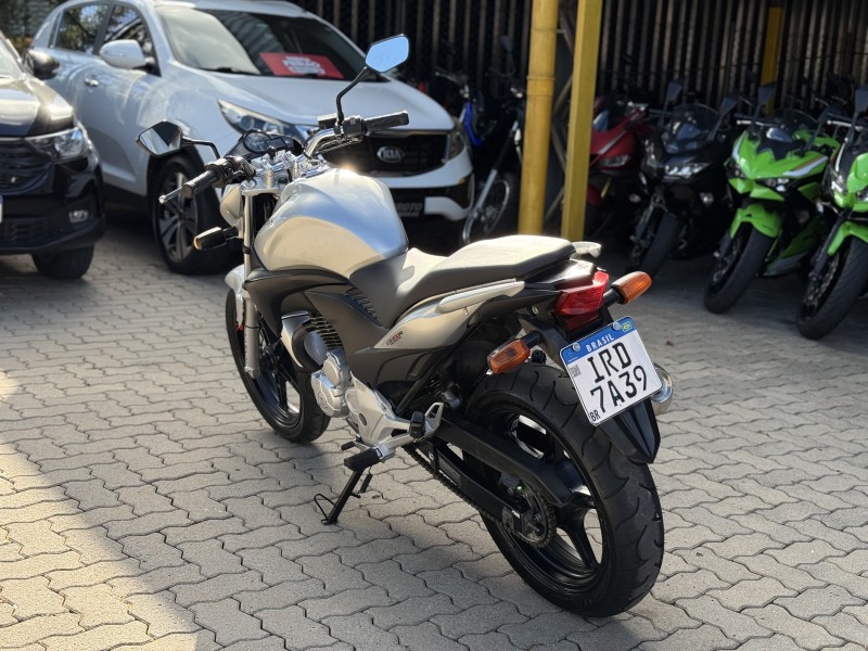 CB 300R  - 2010 - BENTO GONçALVES