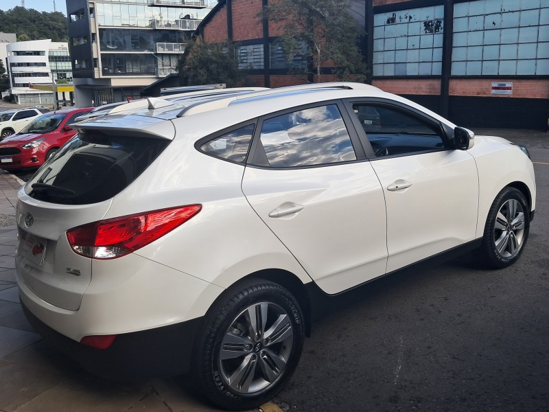 IX35 2.0 MPFI GLS 4X2 16V GASOLINA 4P AUTOMÁTICO - 2017 - FLORES DA CUNHA