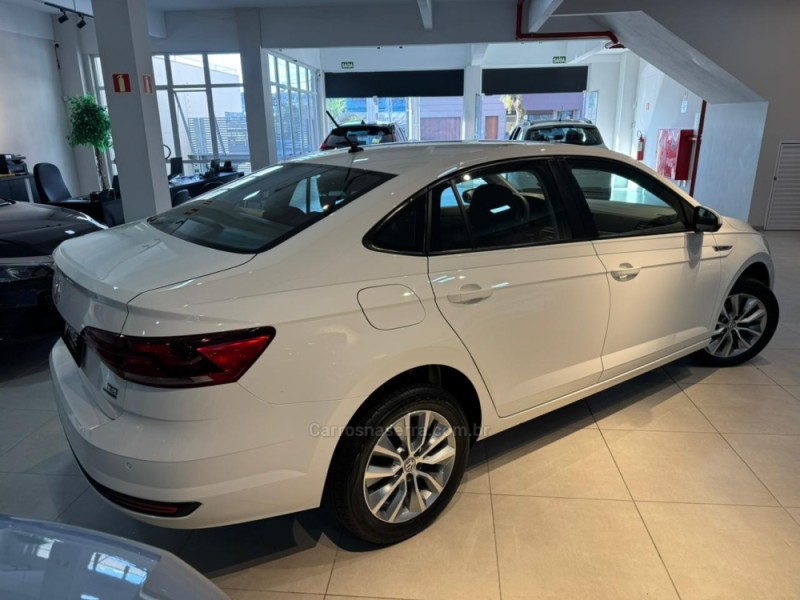 VIRTUS 1.6 MSI FLEX 4P AUTOMÁTICO - 2019 - CAXIAS DO SUL