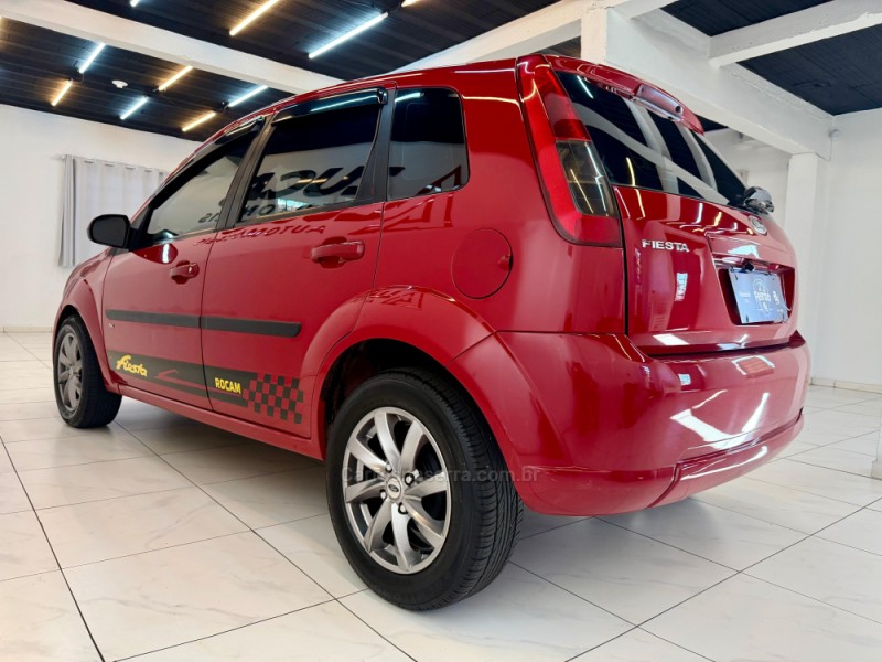 FIESTA 1.6 ROCAM SE PLUS 8V FLEX 4P MANUAL - 2014 - BOM RETIRO DO SUL