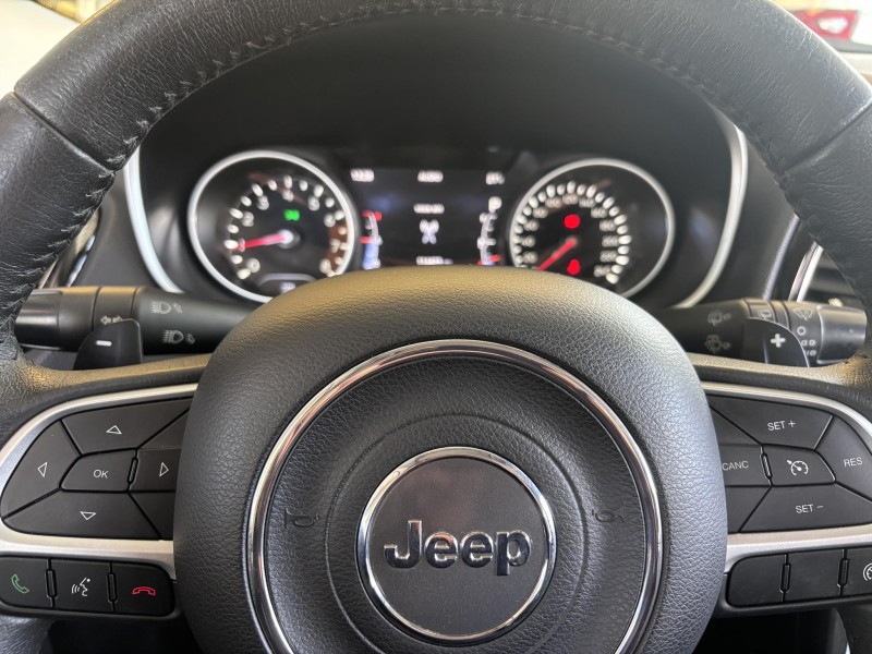 COMPASS 2.0 16V FLEX LIMITED AUTOMÁTICO - 2017 - FARROUPILHA