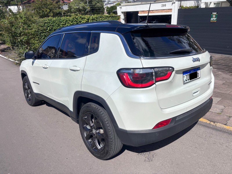 COMPASS 2.0 16V FLEX LIMITED AUTOMÁTICO - 2017 - FARROUPILHA