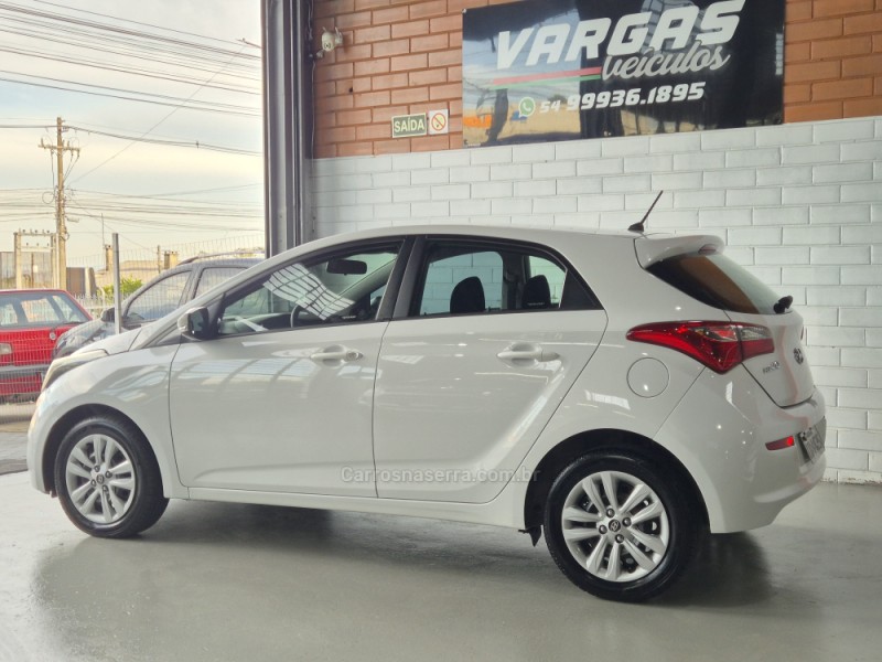 HB20 1.0 COMFORT 16V FLEX 4P MANUAL - 2016 - CAXIAS DO SUL